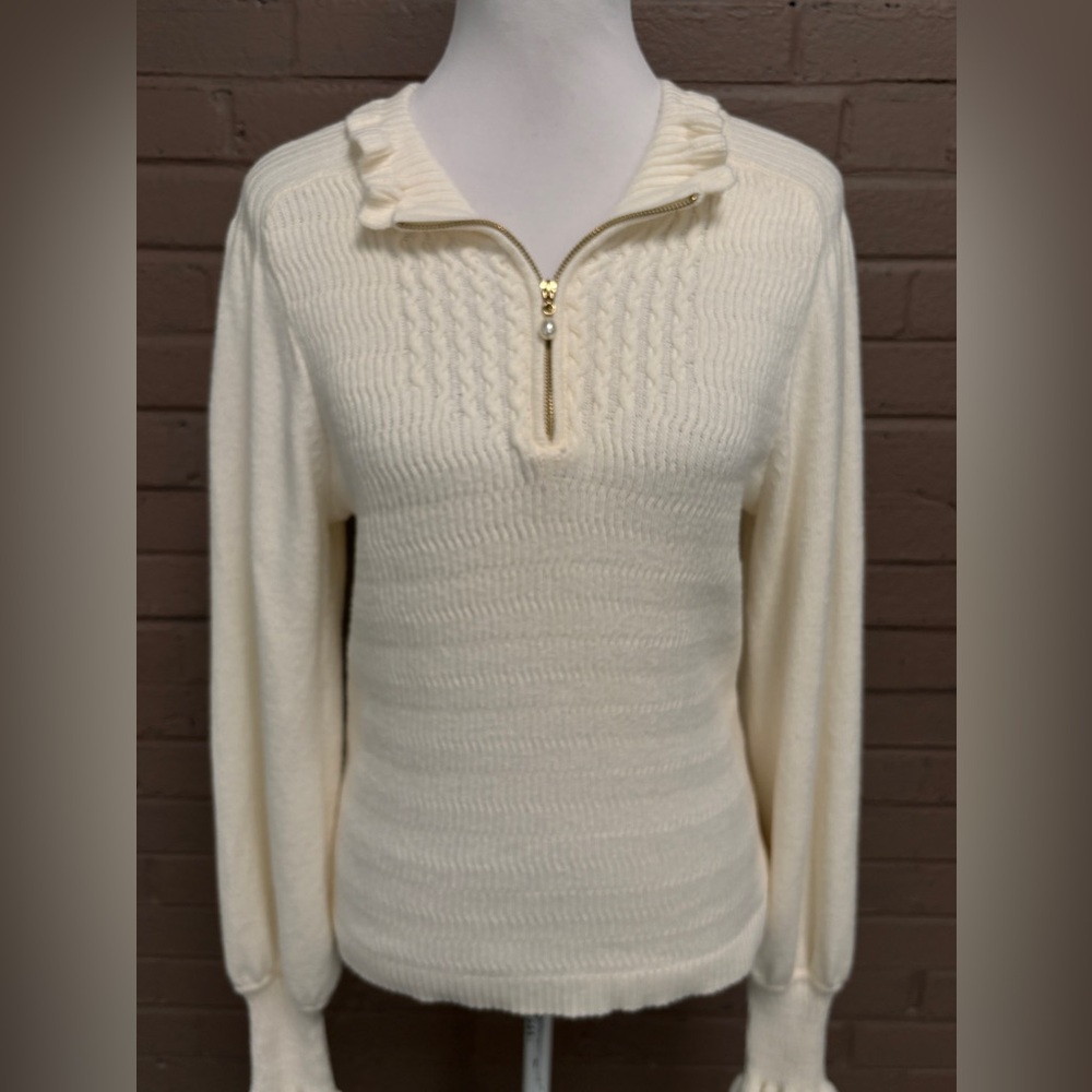 Democracy ivory zip neck sweater L